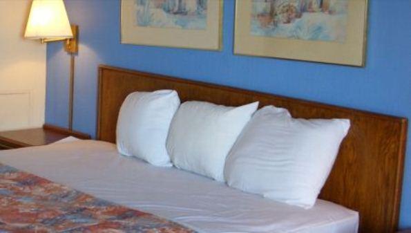 Ridge Crest Hotel West Plains Oda fotoğraf
